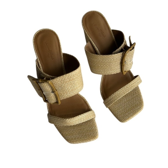 Universal Thread Bristol Woven Raffia Straw Block Heels Excellent Size 8.5 - Picture 2 of 8